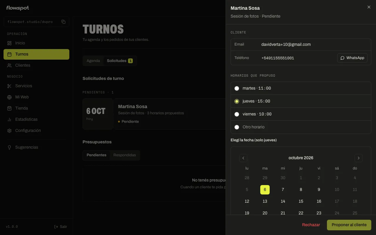 Turnos → Solicitudes con una solicitud de turno abierta, los horarios del cliente y el botón “Proponer al cliente”